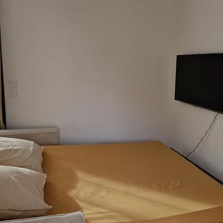 Gite Les Bruyeres Janville  Ngoại thất bức ảnh
